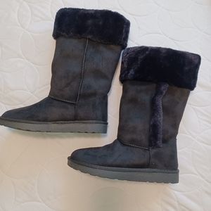 Arizona Jean's Company Memory Foam Boots